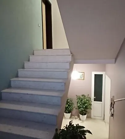 Nuredinaj * Vlorë