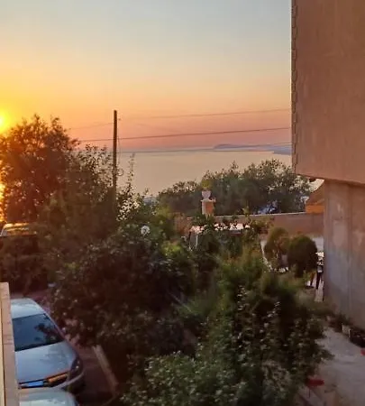 Nuredinaj Gasthof Vlorë
