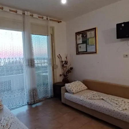 Nuredinaj * Vlorë