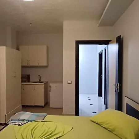 Nuredinaj Vlorë