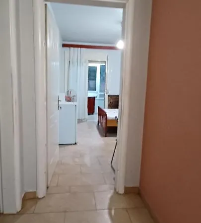 Nuredinaj Vlorë